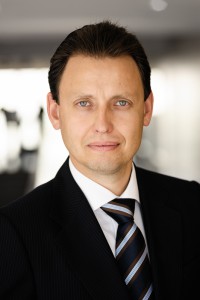 Geschäftsvorteile durch Wissensvorsprung Rainer Frieb, Sales Lead Financial Solutions Group bei Infor